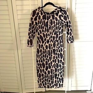 BODEN BODY CON ANIMAL PRINT DRESS.